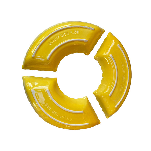 Vintage California Pottery Yellow Ruffled Serving Trays - Set of 3 - Picture 3 of 7